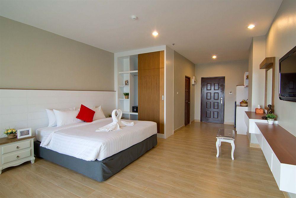 Hotel V8 Seaview Jomtien Exterior foto