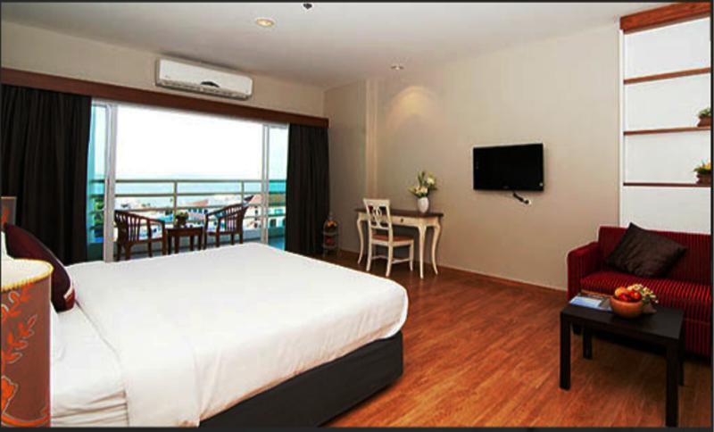 Hotel V8 Seaview Jomtien Exterior foto